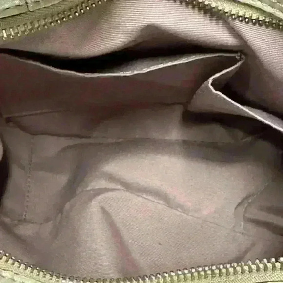 🔥🔥Coach Soho Lynn F17219 Metallic Leather Tote Shoulder Bag - Picture 13 of 14